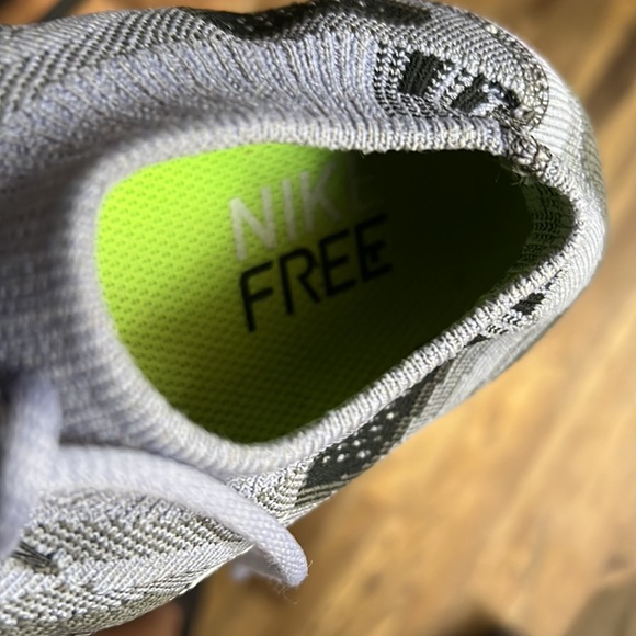 Nike Free Sneakers - Nike Tennis Shoes - Womens Athletic Shoes - Running- Gifts - Picture 7 of 8